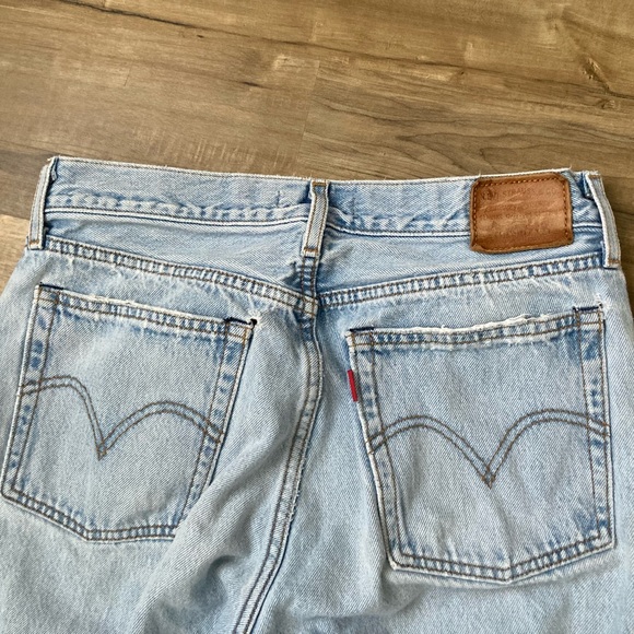 [Levi's] Wedgie Straight Distressed Button Fly Denim Jeans 29 - Picture 9 of 10